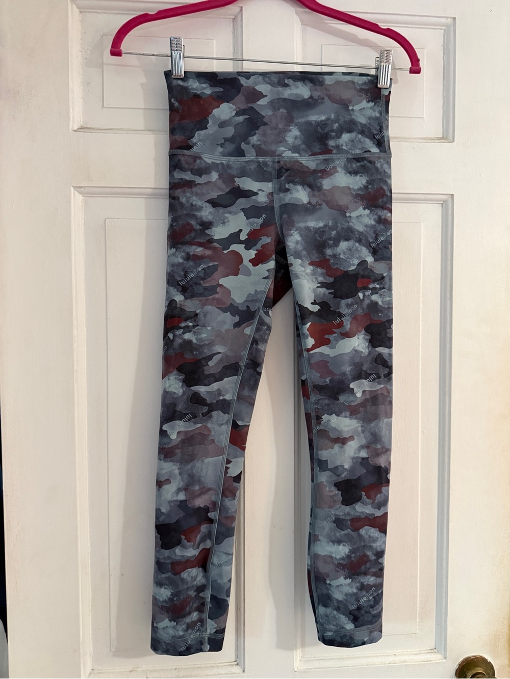 lululemon athletica  Camo Leggings - Gray & Burgundy